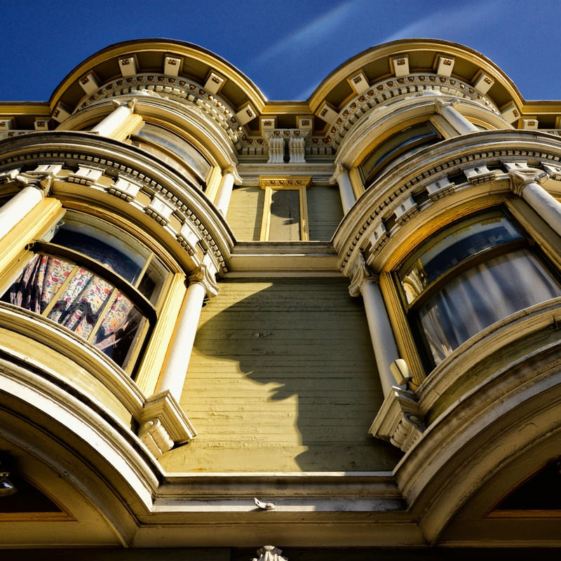 VICTORIAN ARCHITECTURE