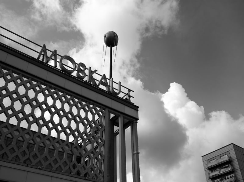 CAFÉ MOSKAU