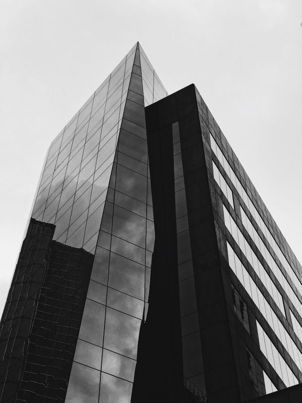 OLHE PARA CIMA