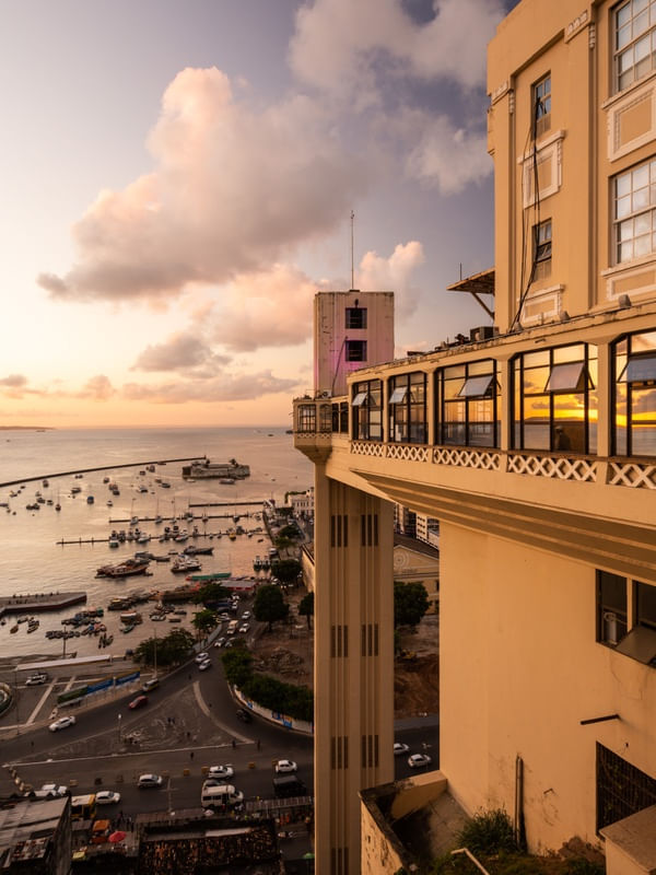 ELEVADOR EM SALVADOR