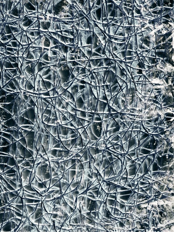 ENTRAPMENT 5, DARK