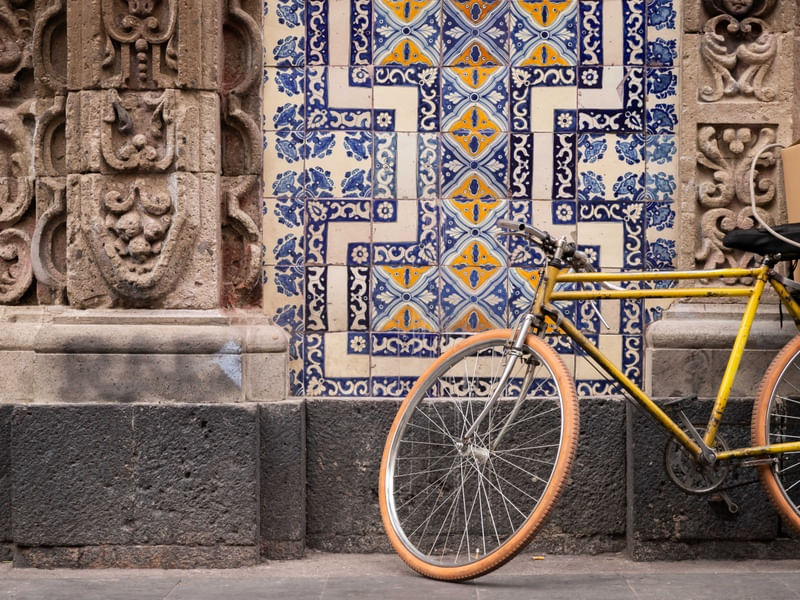 DA CASA DE AZULEJOS