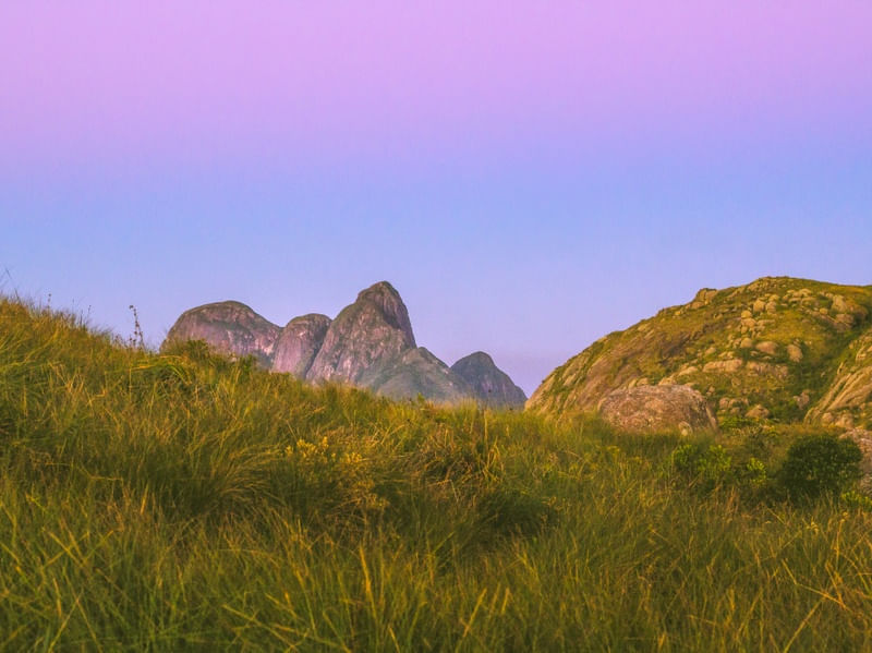 PICO PARAN� REAL�A O HORIZONTE