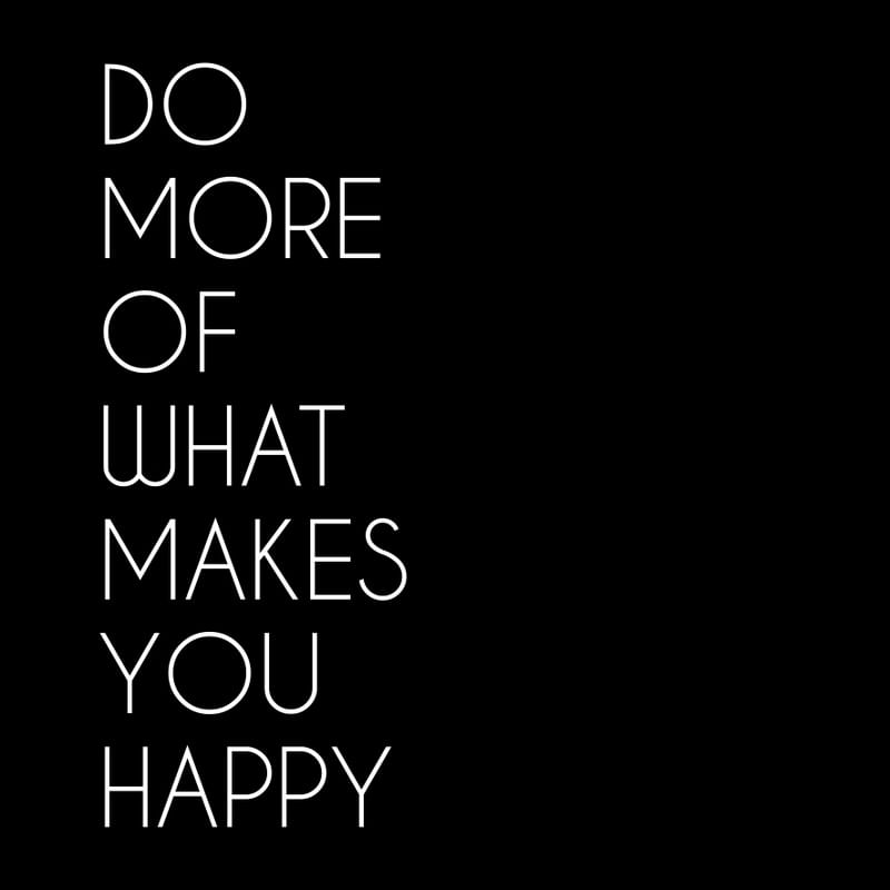 UA - TIPOGRAFIA DO MORE OF WHAT MAKES YOU HAPPY - 120X120 - 24-04-2020 -- 01B2