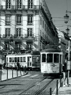 STREETS OF CHIADO, LISBOA
