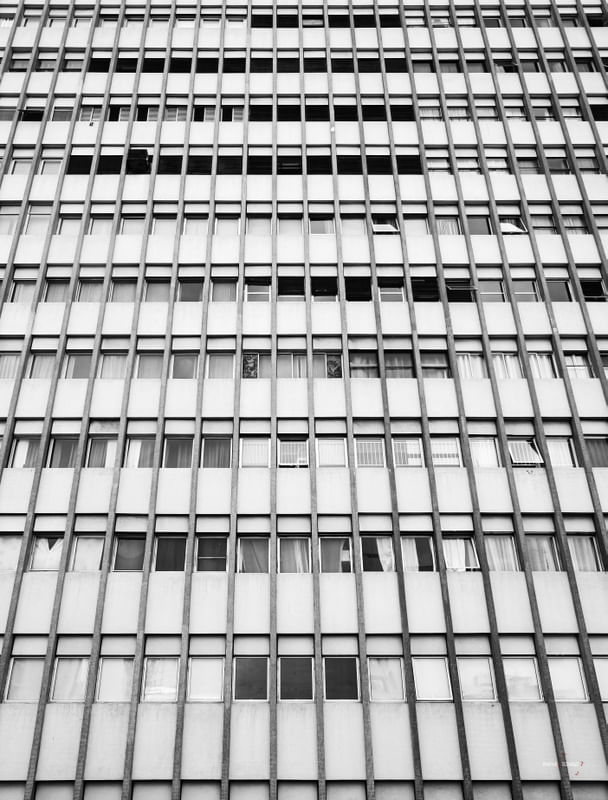 JANELAS EM PERSPECTIVA CONTRASTADA