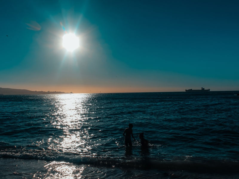 LA MER EST CALME