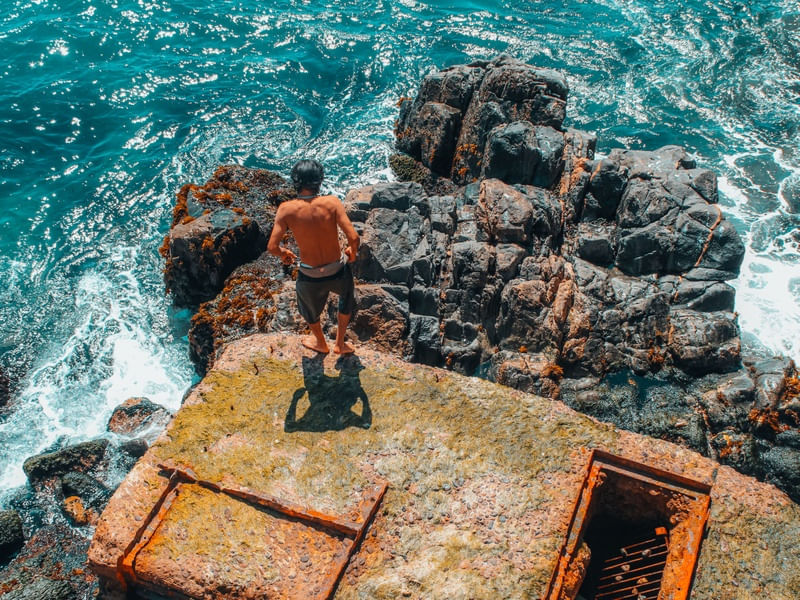 HOMEM D MAR