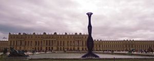 UMA CRIAÇÃO EM VERSAILLES