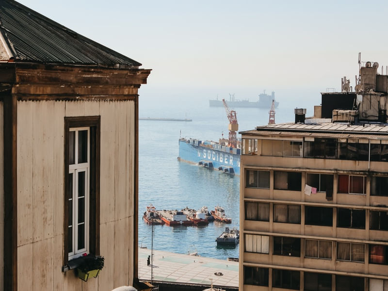 MIRADA AO PORTO