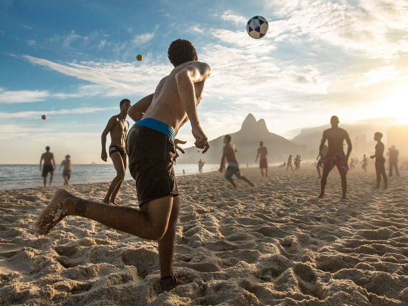 TARDE NA PRAIA
