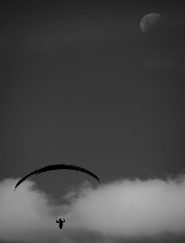 GLIDING TO THE MOON