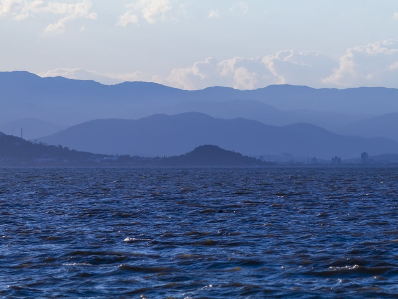 MAR AZUL EM FLORIPA