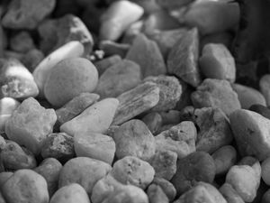 PEQUENAS PEDRAS_01