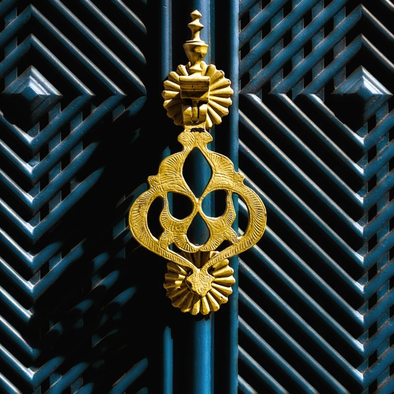 DETALHE DE PORTA COR 004 LV