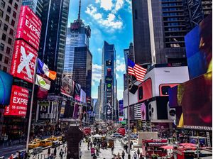 TIMES SQUARE 1