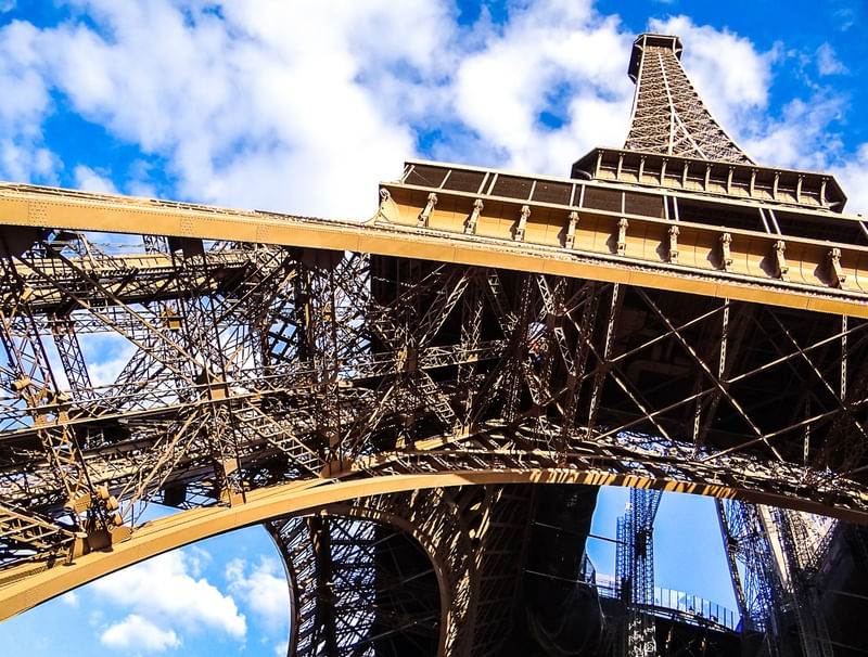 TORRE EIFFEL DE OUTRO ÂNGULO