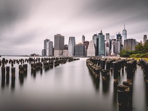 NY PIER 04