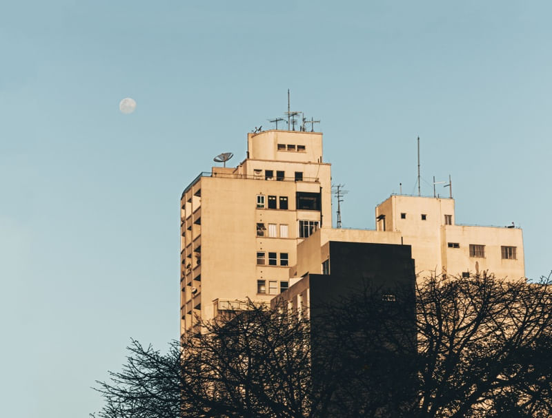 CREPÚSCULO URBANO