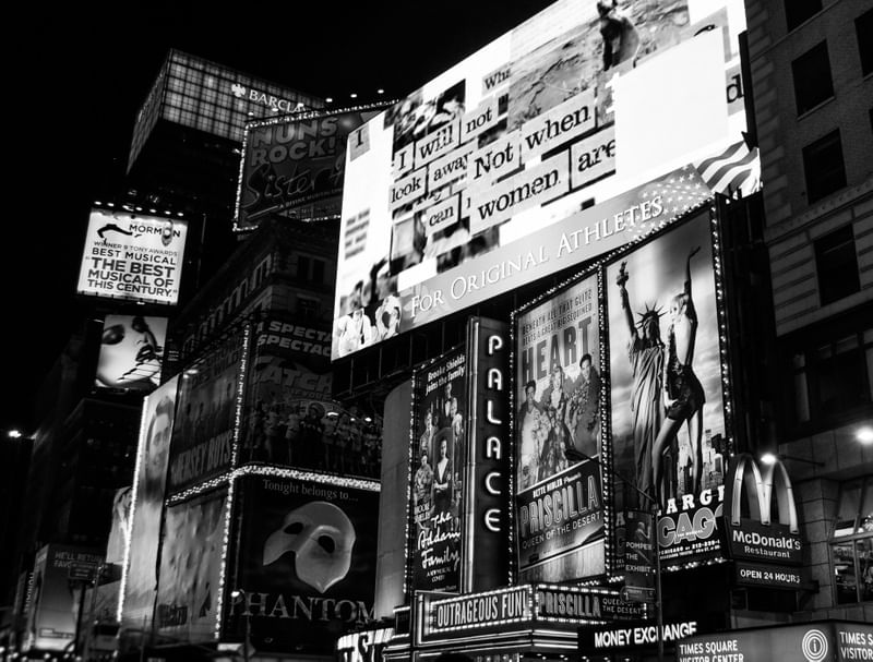 LUZES DA TIMES SQUARE