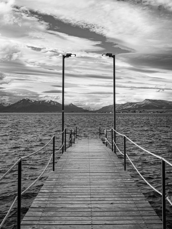 PIER DE PUERTO NATALES - P&B