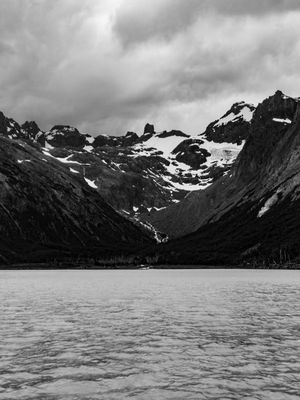 LAGUNA ESMERALDA - P&B