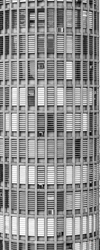 JANELAS DO EDIFÍCIO ITÁLIA