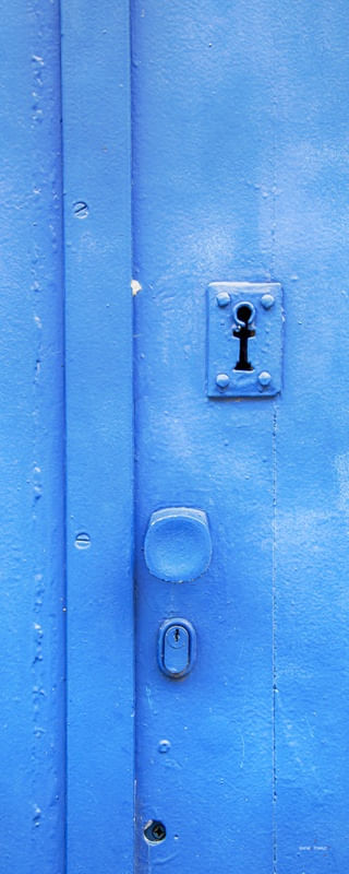 PORTA DE MADEIRA AZUL ANTIGA