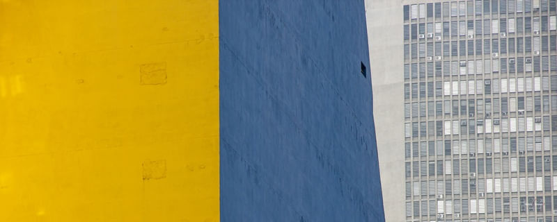 AMARELO, AZUL E CINZA