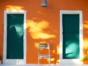 CASA LARANJA COM VERDE