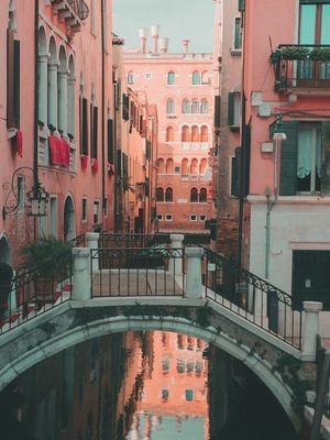 ITALY PEACE