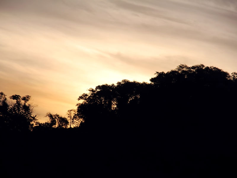 ENTARDECER NO INTERIOR