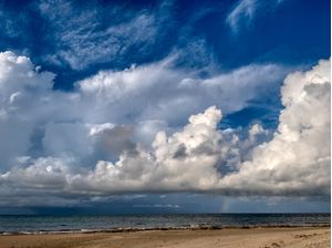 TEMPESTADE EM ALTO MAR