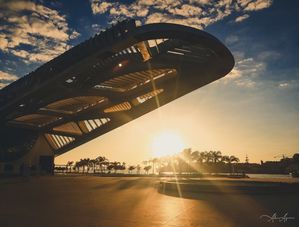 AMANHECER NO MUSEU