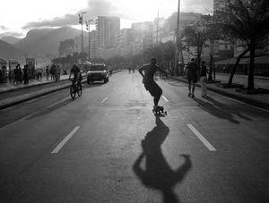 SKATE SILHUETA