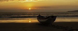 NASCER SOL MEIA PRAIA