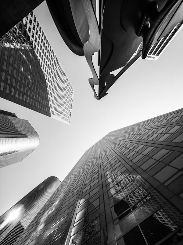 SKYSCRAPER LOS ANGELES
