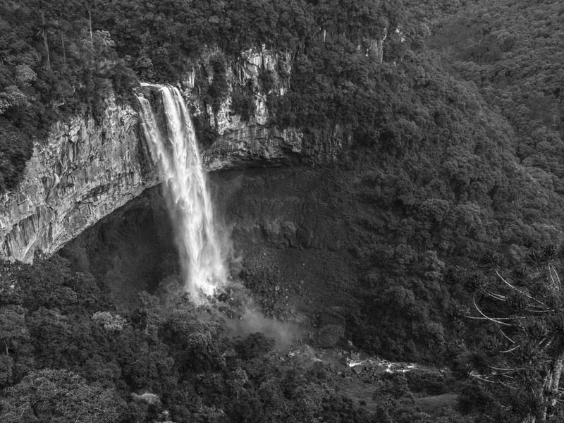 CASCATA DO CARACOL