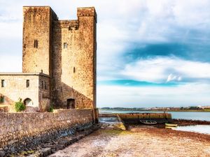 CASTELO DE ORANMORE