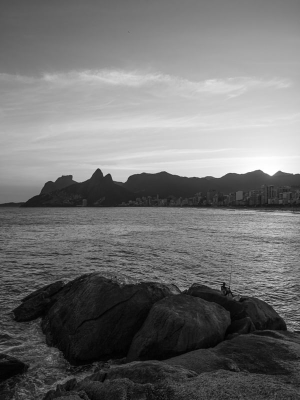 PESCADOR DE SOL 02