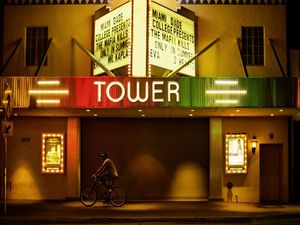 CINEMA COM BIKE