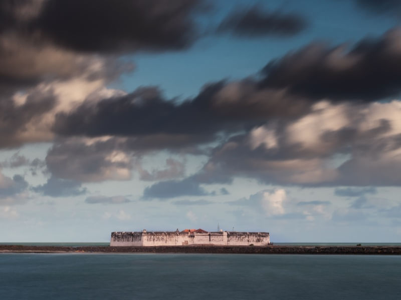 DIA AZUL NO FORTE DOS REIS MAGOS