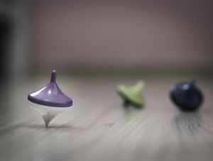 TRIO DE PEÕES