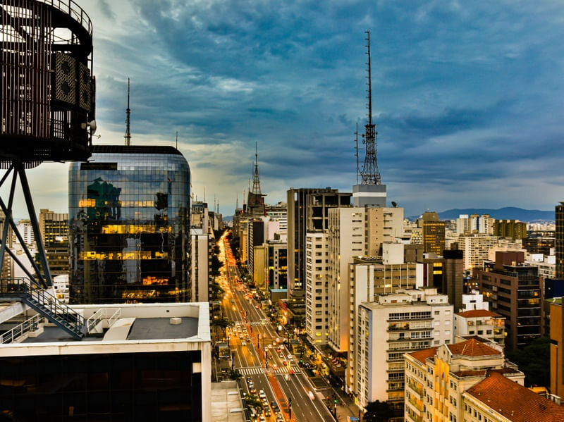 FIM DE TARDE NA PAULISTA