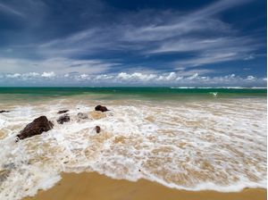 A LINHA DO HORIZONTE ME DISTRAI