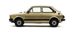 FIAT 147 DOURADO