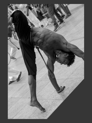 CAPOEIRA POEIRA