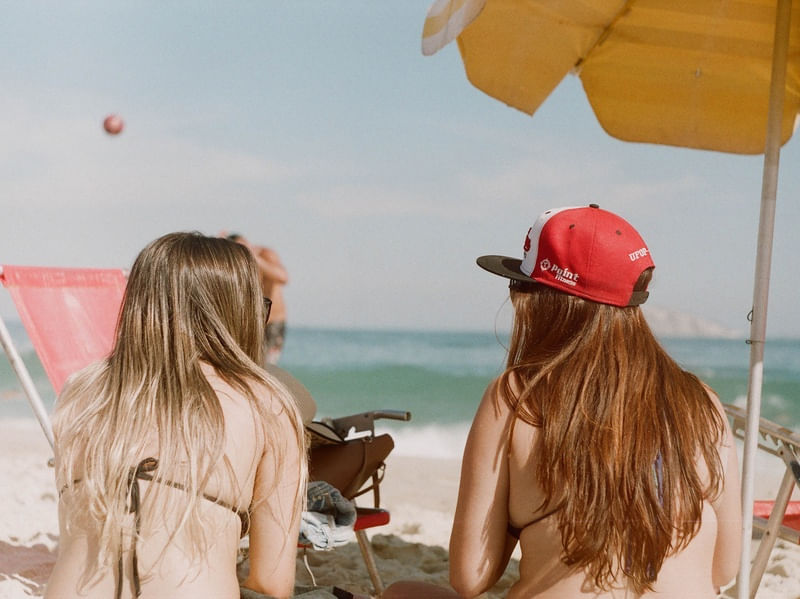 GAROTAS E IPANEMA