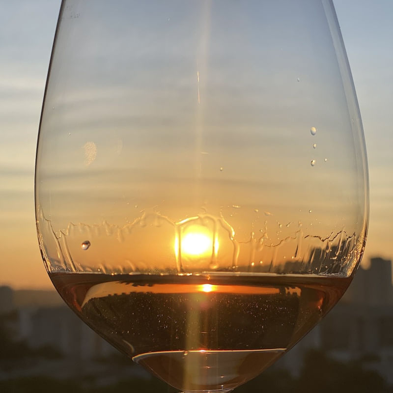 SUNSETWINE