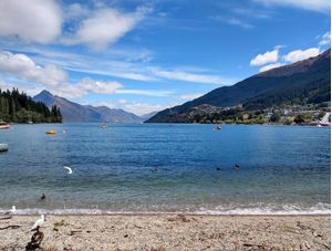 NEW ZEALAND LAKE